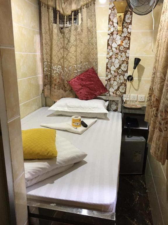 Ranjeet Guest House Гонконг Экстерьер фото