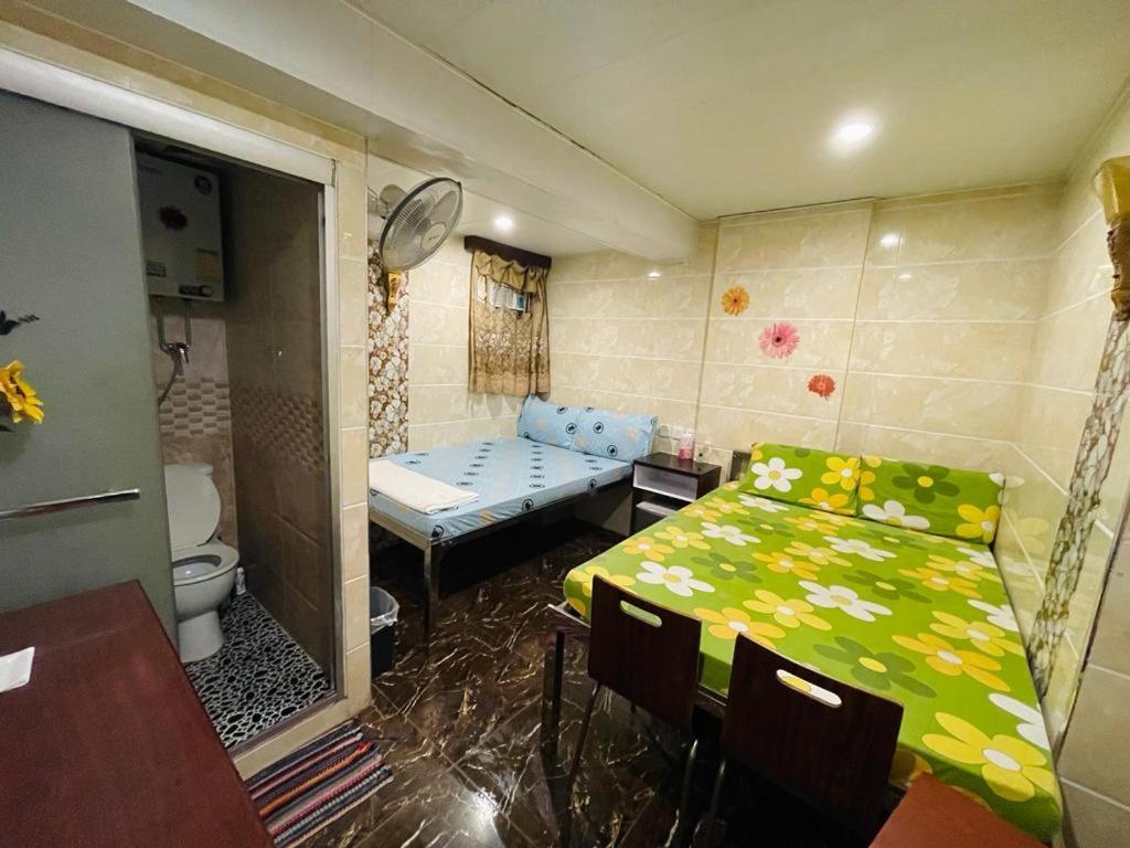 Ranjeet Guest House Гонконг Экстерьер фото